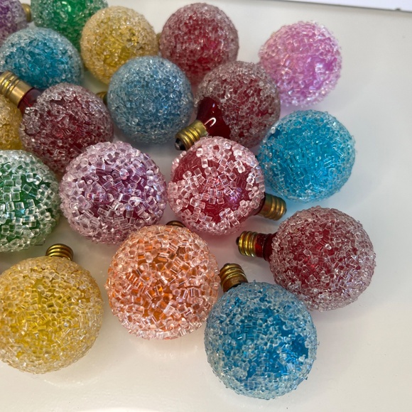 1960’s Christmas Ice Glo Frosted Sugar Bulbs RARE ALL WORK Large Lot of 31 - Picture 5 of 15